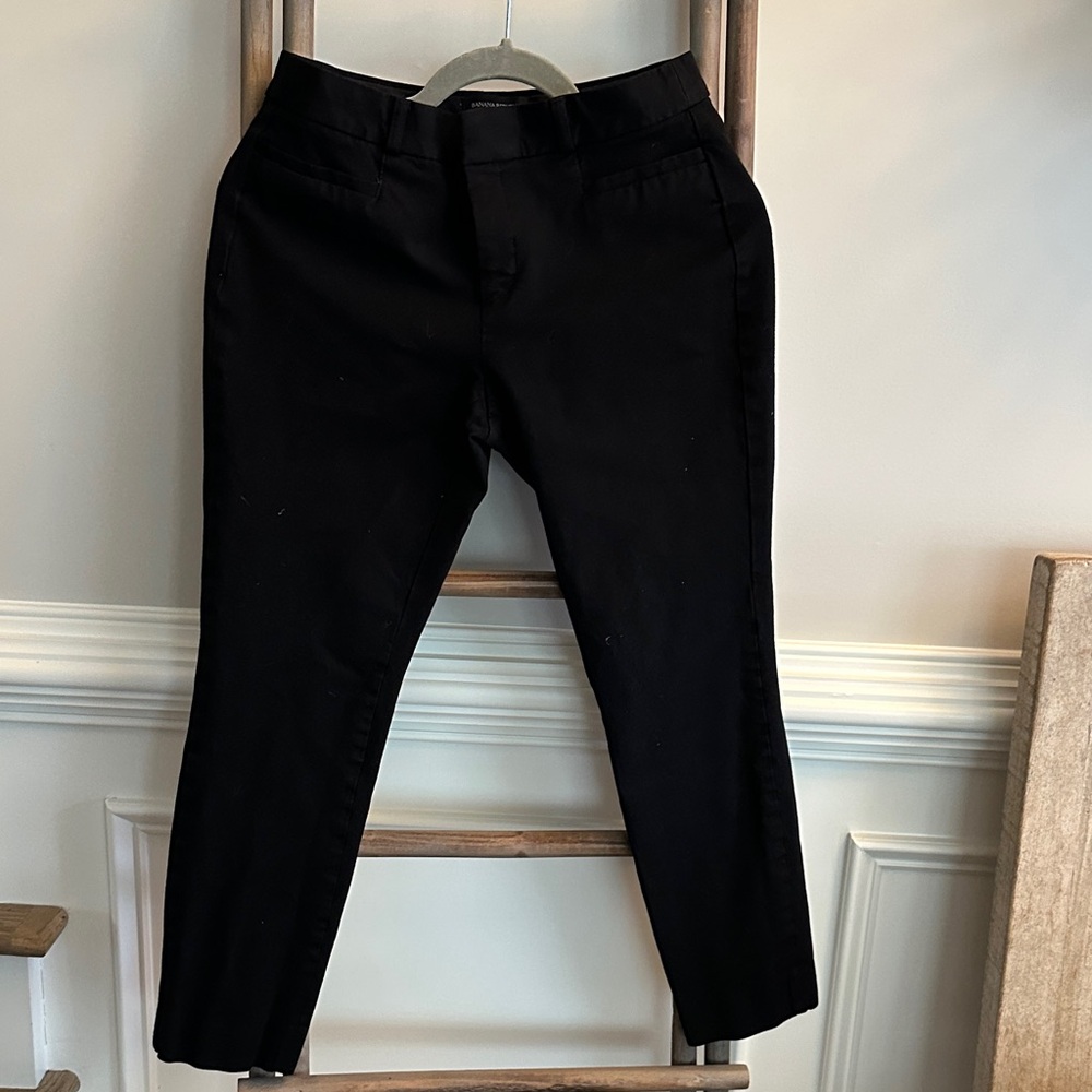 Banana Republic Women’s Black Cropped Pants